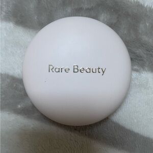 Rare Beauty Cheer Powder Blush Compact
